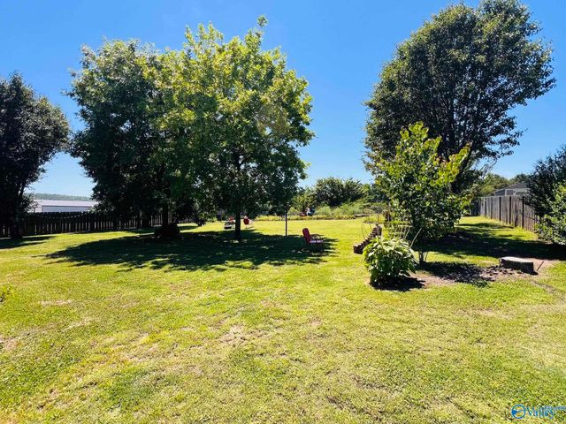 170 City Park Road, New Hope, AL 35760