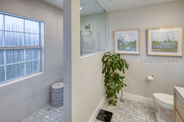 20 Lakeside Dr, Bluffton, SC 29910