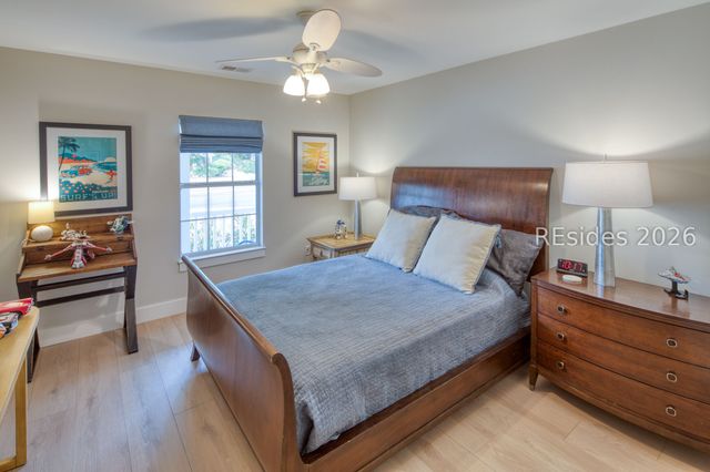 20 Lakeside Dr, Bluffton, SC 29910