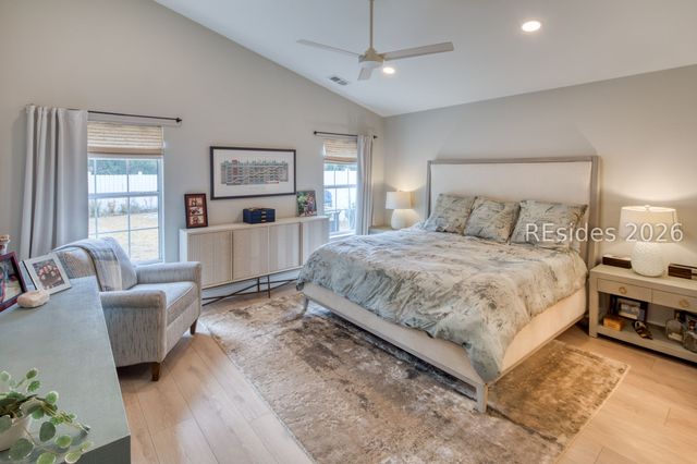 20 Lakeside Dr, Bluffton, SC 29910