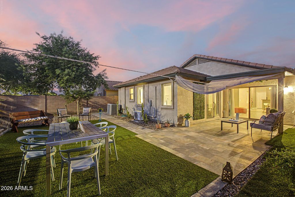 518 S 114TH Avenue, Avondale, AZ 85323 — photo 2
