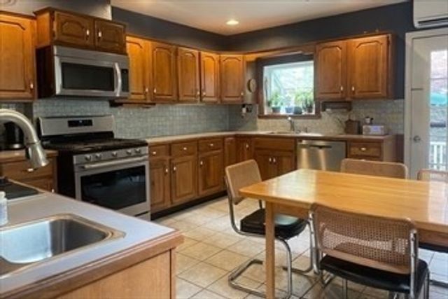 39 Walker St. 39, Cambridge, MA 02138