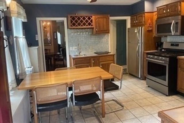 39 Walker St. 39, Cambridge, MA 02138