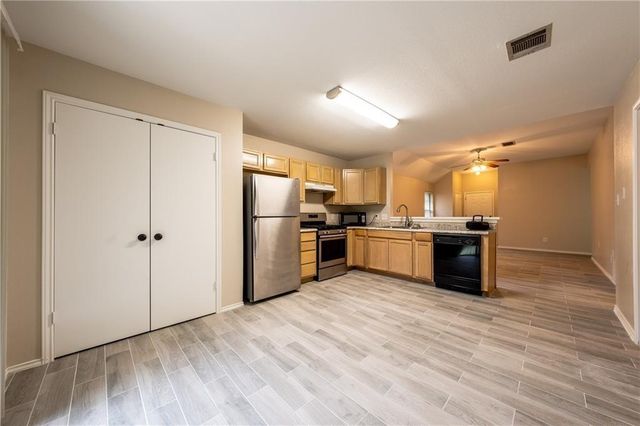 1607 Greening WAY, Leander, TX 78641