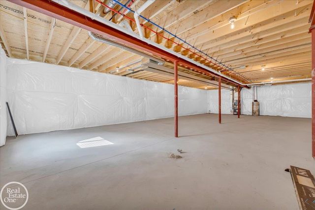 1932 Sheldrake Lane, Saint Clair, MI 48079