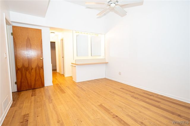 1115 Youngs Road H, Amherst, NY 14221