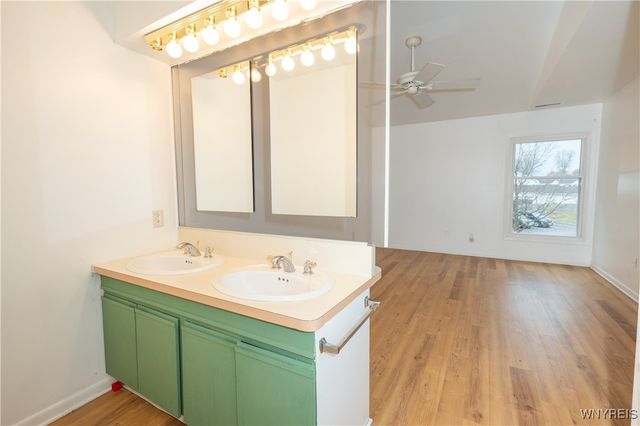 1115 Youngs Road H, Amherst, NY 14221