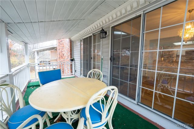 1115 Youngs Road H, Amherst, NY 14221