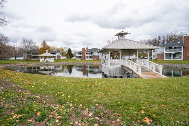 1115 Youngs Road H, Amherst, NY 14221