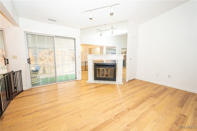 1115 Youngs Road H, Amherst, NY 14221