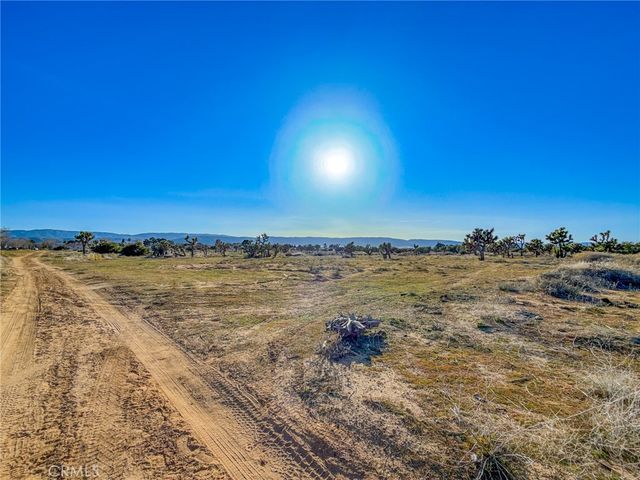 47 47th st W & Ave k2, Lancaster, CA 93536