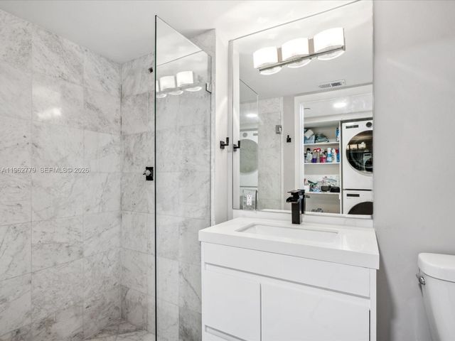 19195 NE 36th Ct 1010, Aventura, FL 33180