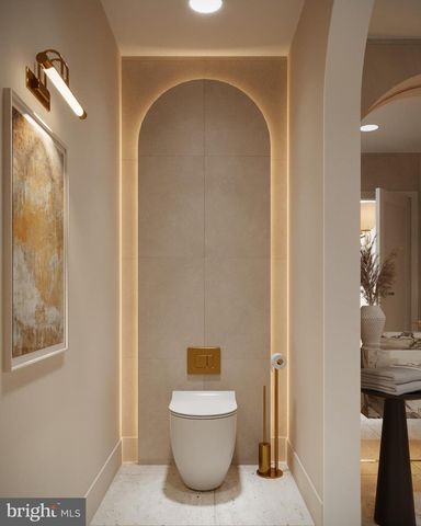 8111 GEORGETOWN PIKE, Mclean, VA 22102