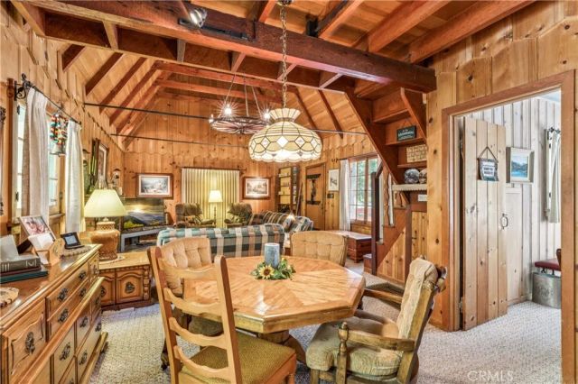 404 Hillside, Lake Arrowhead, CA 92352