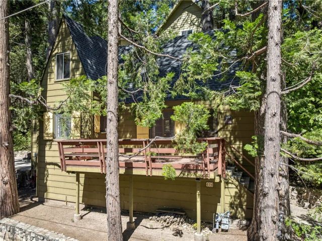 404 Hillside, Lake Arrowhead, CA 92352