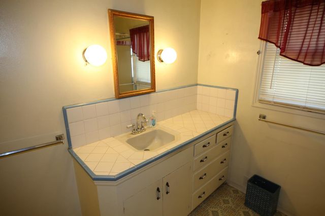 8392 Birch St, Hilmar, CA 95324