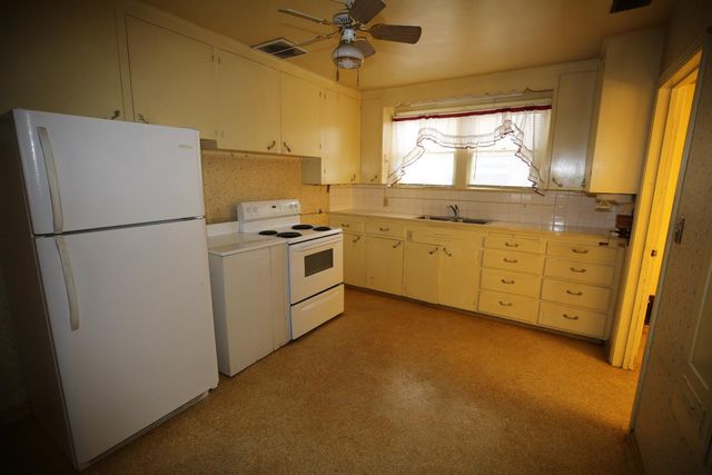 8392 Birch St, Hilmar, CA 95324