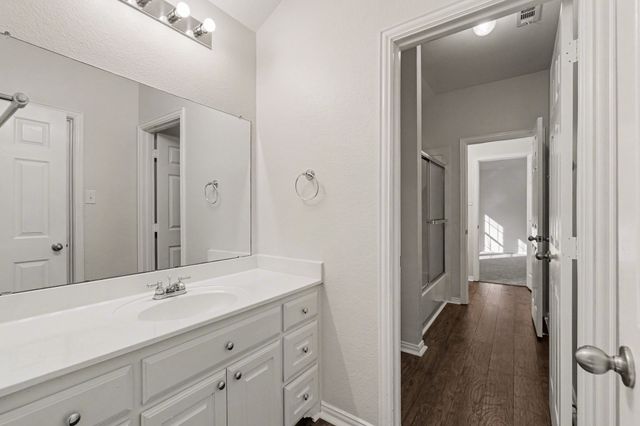 2109 Glen Manor Road, Corinth, TX 76208