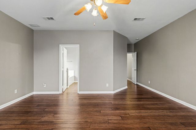 2109 Glen Manor Road, Corinth, TX 76208