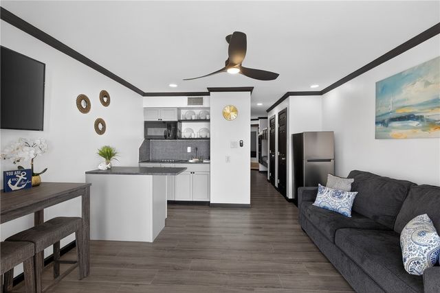 3938 Surfside Blvd 3208, Corpus Christi, TX 78402