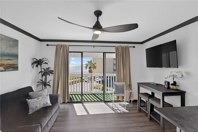 3938 Surfside Blvd 3208, Corpus Christi, TX 78402