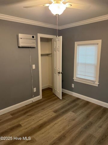 102 Howell Street, Greenville, NC 27834