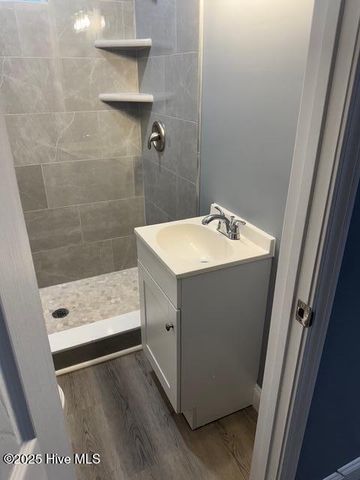 102 Howell Street, Greenville, NC 27834