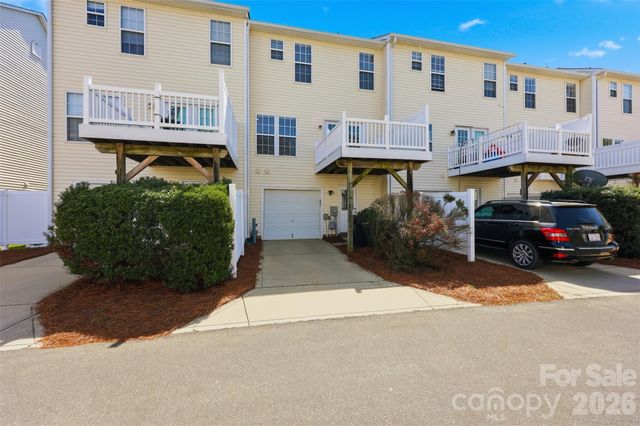 11520 Destin Lane, Charlotte, NC 28277