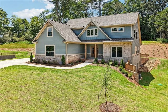 158 Races Road, Hoschton, GA 30548