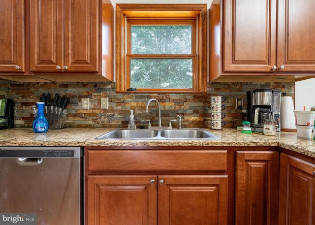 264 CEDAR LN, Luray, VA 22835