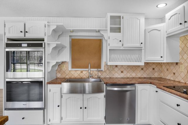 1012 County Road 701a, Cleburne, TX 76031