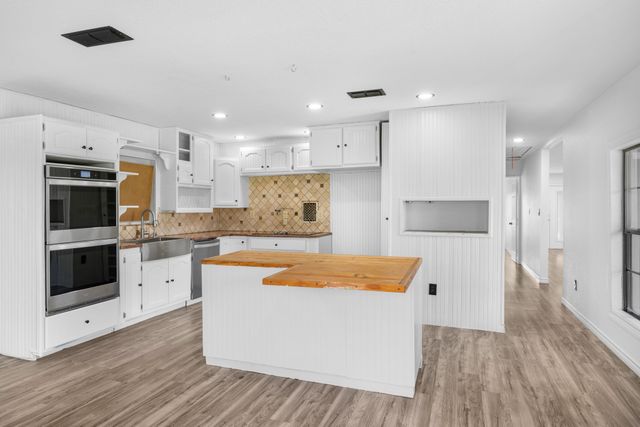 1012 County Road 701a, Cleburne, TX 76031