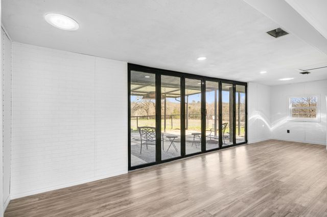 1012 County Road 701a, Cleburne, TX 76031