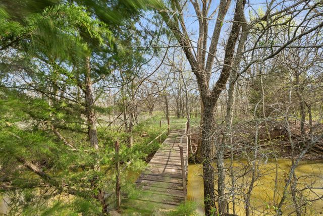 1012 County Road 701a, Cleburne, TX 76031