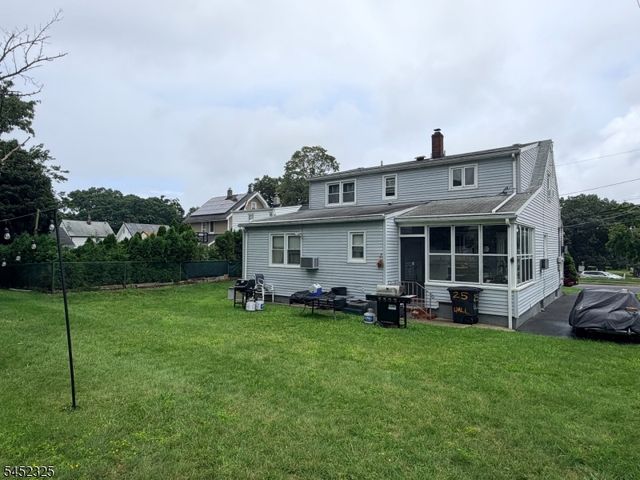 25 Lyall Rd, Clifton City, NJ 07012