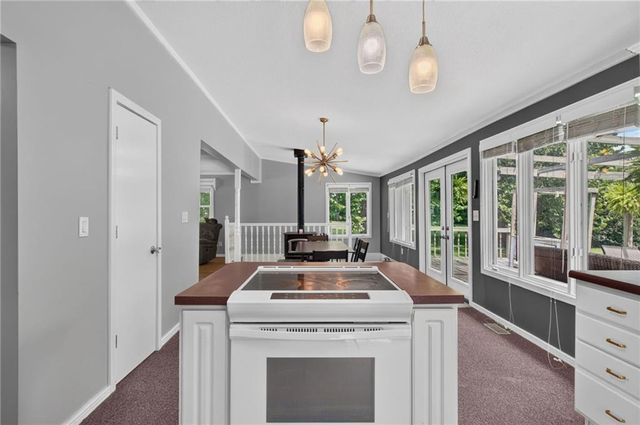 21405 S Harper Road, Peculiar, MO 64078