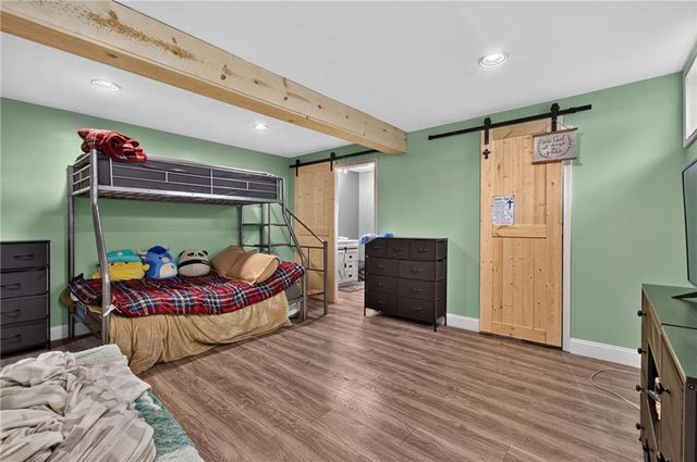 21405 S Harper Road, Peculiar, MO 64078