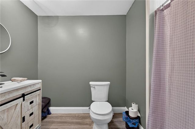 21405 S Harper Road, Peculiar, MO 64078