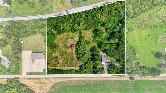 21405 S Harper Road, Peculiar, MO 64078