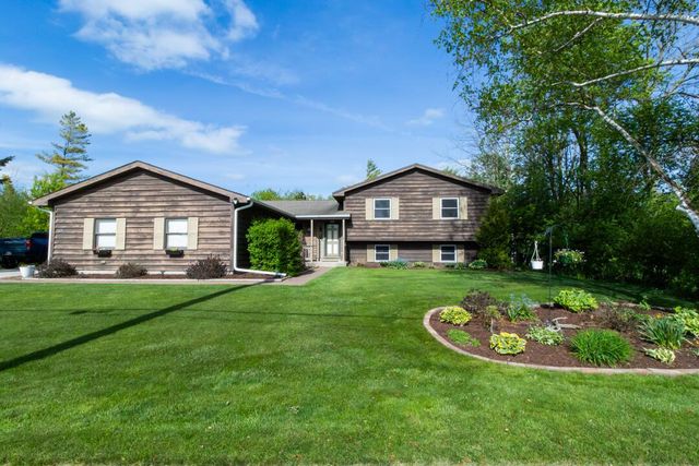3425 N 8th STREET, Sheboygan, WI 53083
