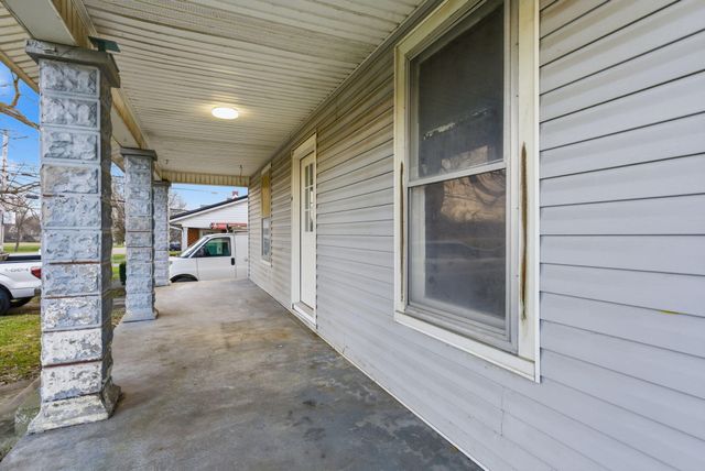 1206 Perryville Road, Danville, KY 40422