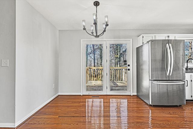 3617 View AVE, Roanoke, VA 24018