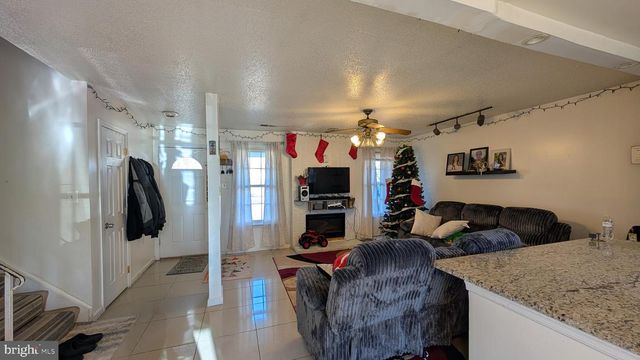 12081 PIERCE RD, Waldorf, MD 20601