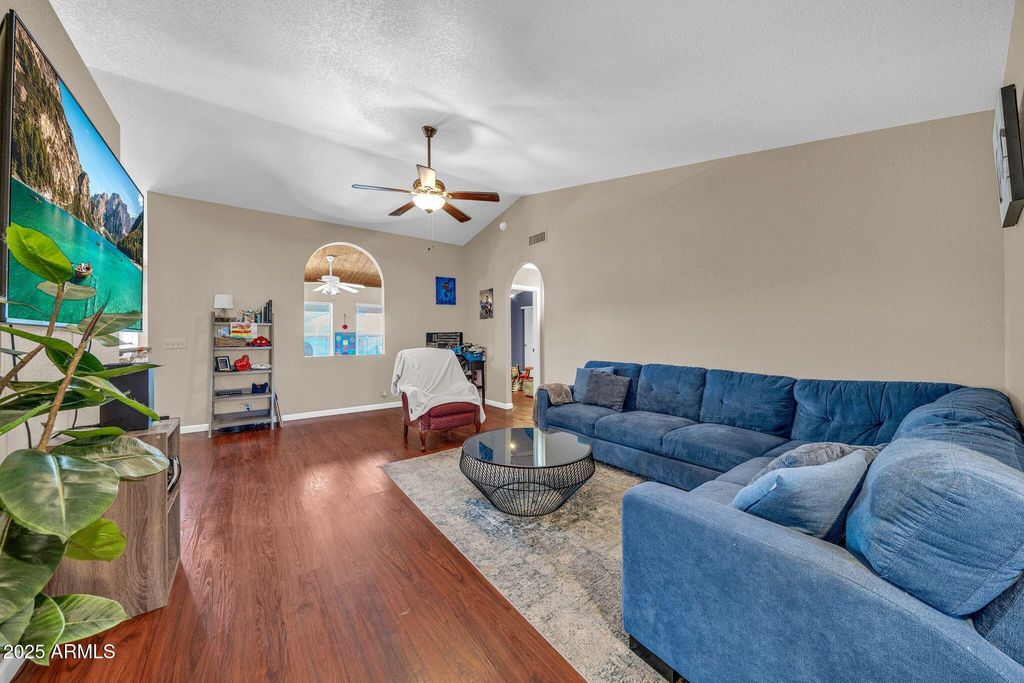 1531 E ROSEMONTE Drive, Phoenix, AZ 85024 — photo 2