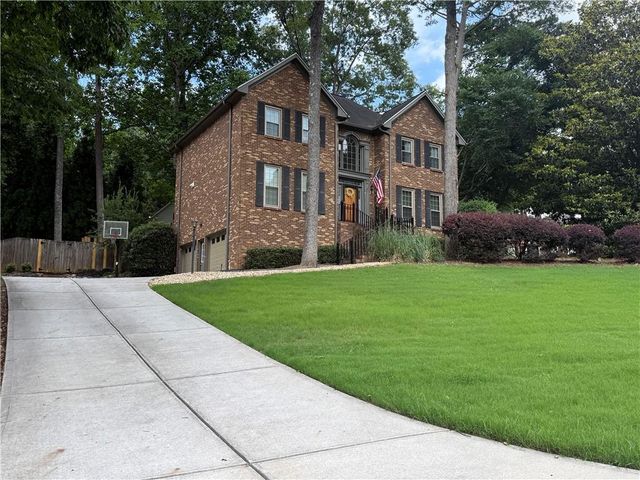 4693 Riveredge Drive, Peachtree Corners, GA 30096