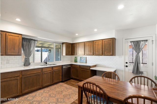 7806 E LOMA LAND Drive, Scottsdale, AZ 85257