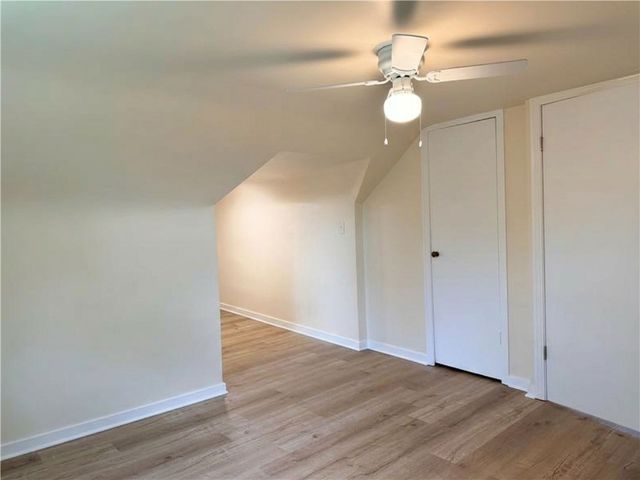 1166 N Main St, South Strabane, PA 15301