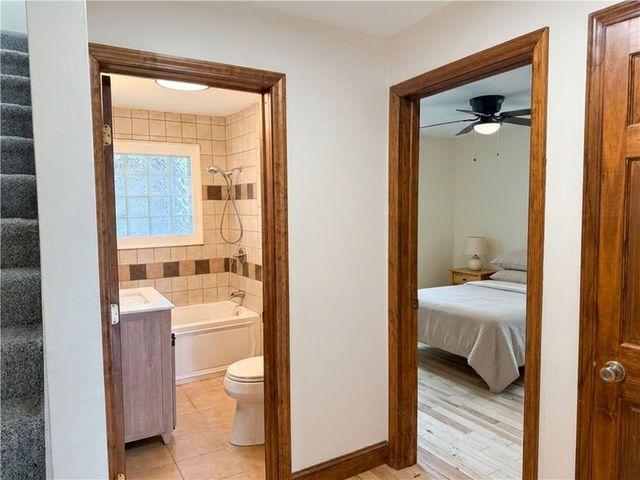 1166 N Main St, South Strabane, PA 15301