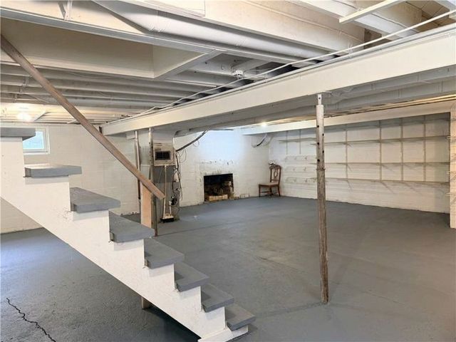 1166 N Main St, South Strabane, PA 15301
