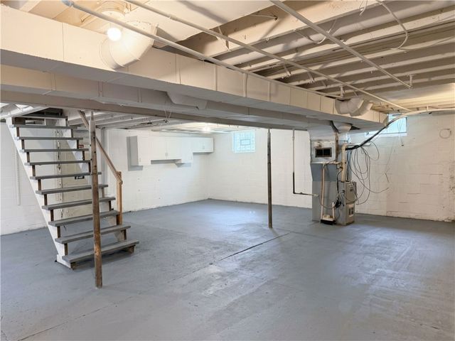 1166 N Main St, South Strabane, PA 15301